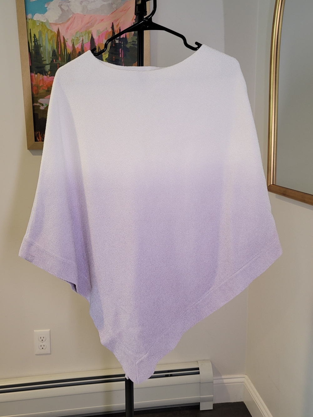 NWOT BAREFOOT DREAMS Cozy Chic Ultra Lite Knit‎ Poncho Purple Ombre One Size